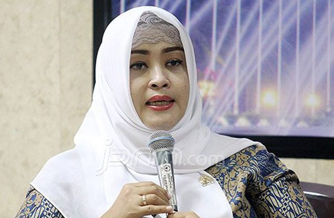 Pemerintah Diminta Bentuk Komite Khusus Terkait Pemidanaan Guru