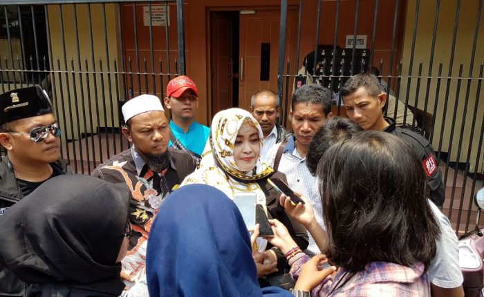 Ketum dan Sekjen Bang Japar jenguk Asma Dewi