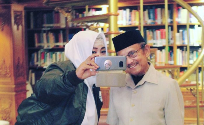 Fahira dan Habibie 5