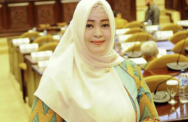 Ketua Komite III DPD RI Fahira Idris Apresiasi Anggaran Pendidikan 2018