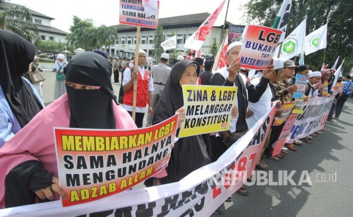 'Jangan Pilih Parpol Pro LGBT dan Miras'