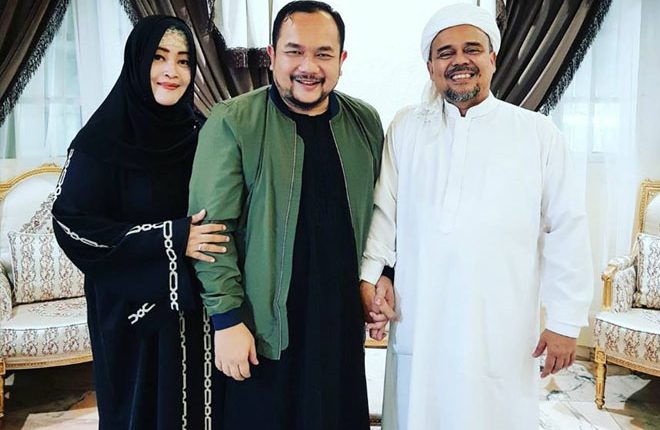 Fahira Idris Bertemu Rizieq Syihab di Mekkah