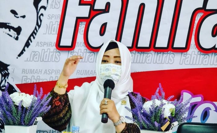 Fahira Idris masker