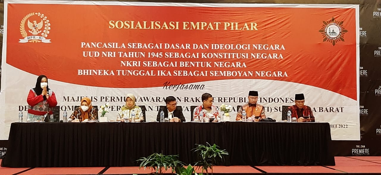SOSIALISASI 4 PILAR MPR RI DI PADANG